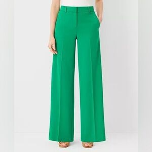 Ann Taylor The Petite Wide-Leg Pant in Jolly Green Size 6 P - NWOT